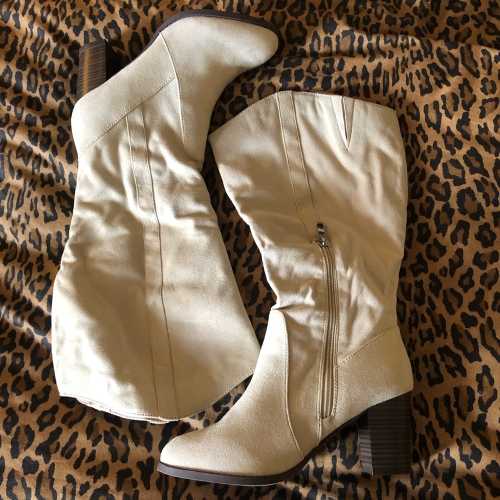 Journee wide calf heeled boots